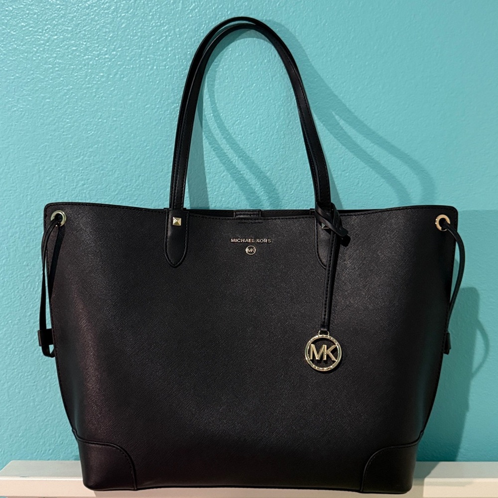 *FLASH SALE* MICHAEL MICHAEL KORS Edith Large Saffiano Leather Tote Bag